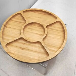 Round Woden dividd Srving Tray Bamboo